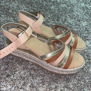 Boutique platform sandals